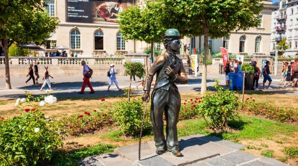 135 de ani de la nasterea lui charlie chaplin un star veritabil simbol al filmului mut