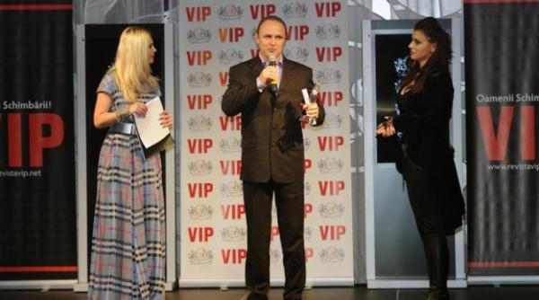 actorul grig chiroiu celebru pentru rolul pupaza din seria trasniti din n a t o vrea sa fie primar de oras unde intentioneaza sa candideze