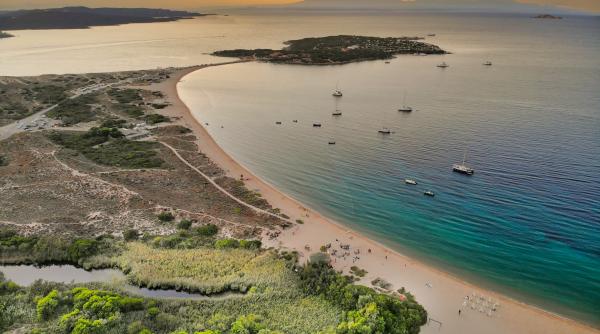 cele mai cautate destinatii de vacanta acum este perioada cu cele mai mici tarife de zboruri in europa