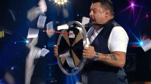 magicianul care a bagat sala romanii au talent in sperieti andi moisescu ce te faci daca trage mai jos