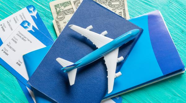 suma impresionanta castigata de companiile aeriene din taxele pe bagaje o adevarata mina de aur