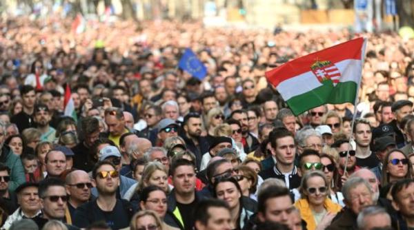 opozitia din ungaria are o noua figura care ar putea sa ii aduca probleme premierului viktor orban foto