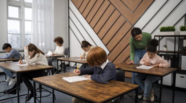 este scoala italiana mai buna decat cea din romania raspunsul l a oferit un roman stabilit in italia e alta mentalitate