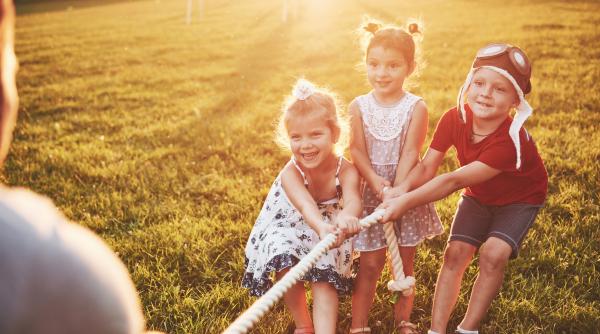 legatura importanta dintre vitamina d si astm dr mihai craiu incurajati copilul sa se joace afara la soare sau sa utilizati vitamina d