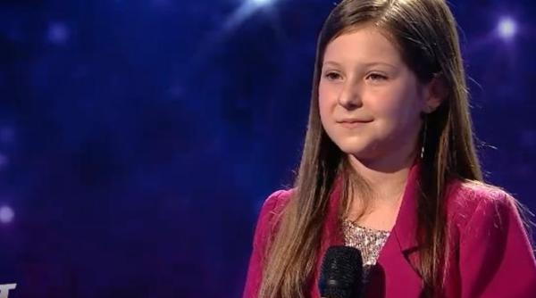 romanii au talent la doar zece ani nedelcu adelina a ridicat sala in picioare am avut senzatia ca nu ascult un copil video