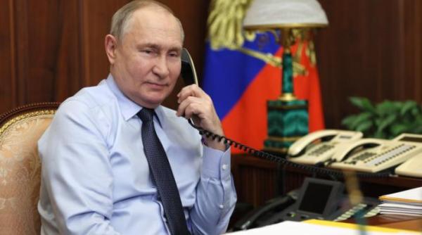 vladimir putin cum a ajuns un agent kgb din leningrad sa fie tarul de la kremlin