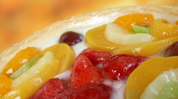 reteta simpla tort de post cu fructe