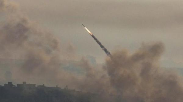 rusia lanseaza inca un atac masiv cu rachete asupra ucrainei una dintre acestea intrand temporar in spatiul aerian polonez