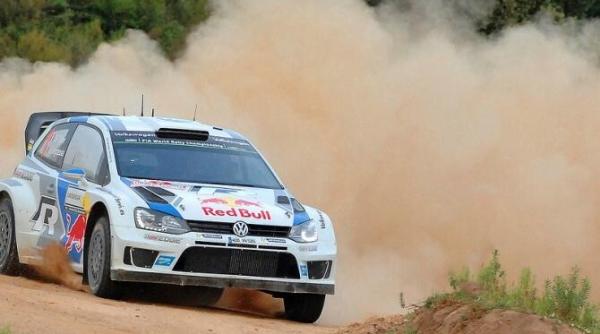 tragedie la raliu in ungaria masina de curse scapa de sub control si intra in spectatori 4 morti 8 raniti