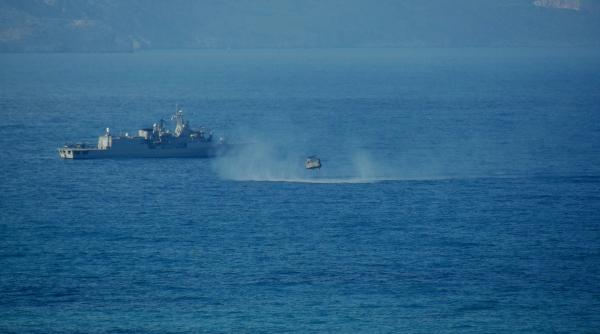 ucraina anunta ca a lovit navele de desant yamal si azov in timpul atacului cu storm shadow de noaptea trecuta video