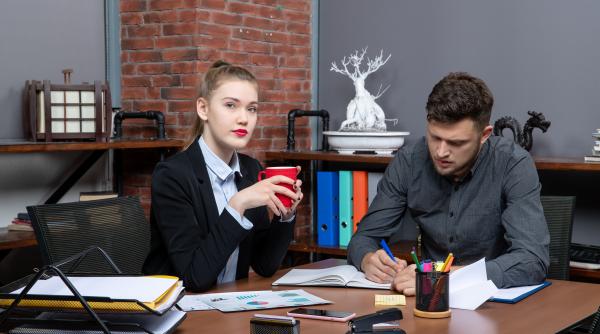 horoscop 27 martie berbec taur gemeni rac leu fecioara zodia care trebuie sa faca schimbari la serviciu sefii te vor privi cu alti ochi