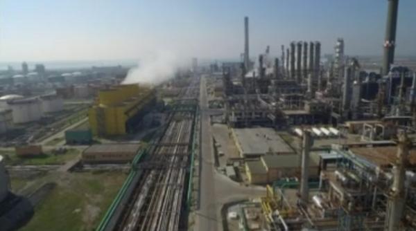 explozie la rafinaria petromidia a fost activat planul rosu de interventie