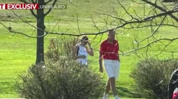klaus iohannis surprins din nou la golf impreuna cu sotia sa rares bogdan spune ca e ca mersul la sapa sa nu mai fim ipocriti sa fim oameni foto