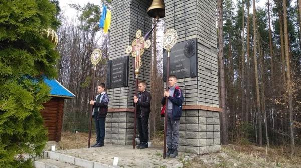 83 de ani de la masacrul de la fantana alba mii de romani au fost ingropati de vii in gropi comune