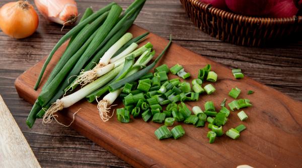 ceapa verde beneficii uriase pentru sanatate reducere riscul de cancer si boli de inima