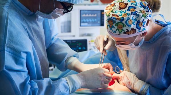 mai multi fermieri din nepal au fost pacaliti sa si vanda rinichii dupa ce li s a spus ca vor creste din nou