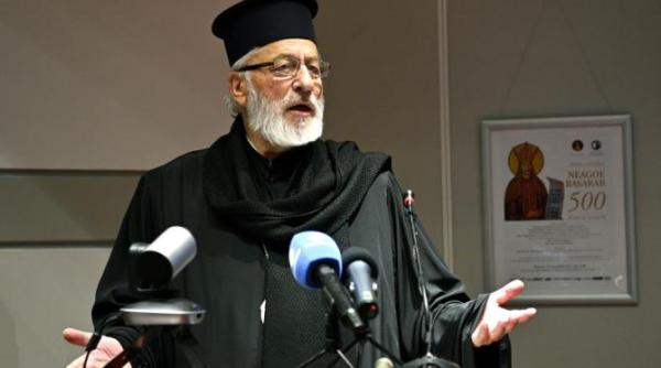 inaltpreasfintitul calinic le recomanda oamenilor sa nu se mai sarute pentru a nu transmite epidermic praful saharian