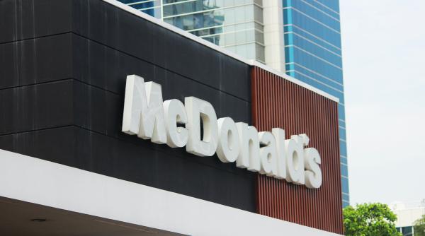 mcdonald s isi va rascumpara restaurantele din israel in urma unui boicot