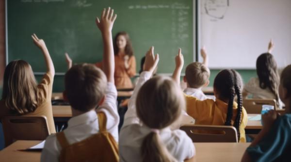 25 de miliarde de lei pe an in educatie si 53 de licee fara niciun absolvent caciu calitatea invatamantului trebuie sa creasca