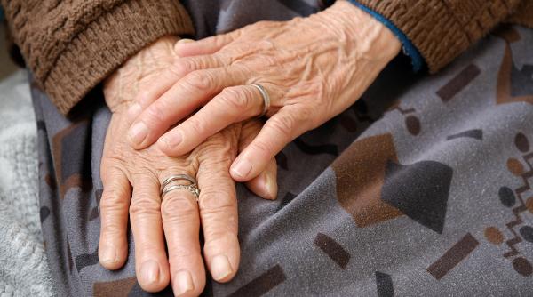 cel mai batran barbat din lume dezvaluie secretul longevitatii noroc moderatie si cartofi prajiti cu peste