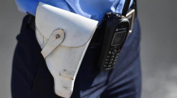 minorul cu traumatism cranio cerebral din cauza unei porti de fotbal cazuta peste el este in stare grava