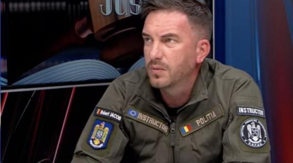 atentie soferi politistii au spike strip subcomisarul iacob robert arata cum functioneaza tocatoarele de anvelope ramane doar janta pe suprafata carosabila