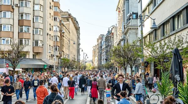 calea victoriei din nou pietonala prin programul strazi deschise bucuresri promenada urbana
