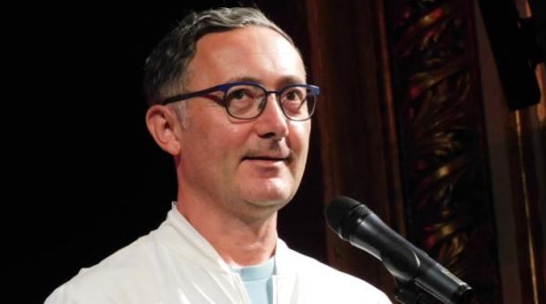 tudor giurgiu optimist in privinta consumului de cultura cine ar fi crezut acum zece ani ca salile s ar umple si ar fi ajuns si la multiplexuri asta ma linisteste