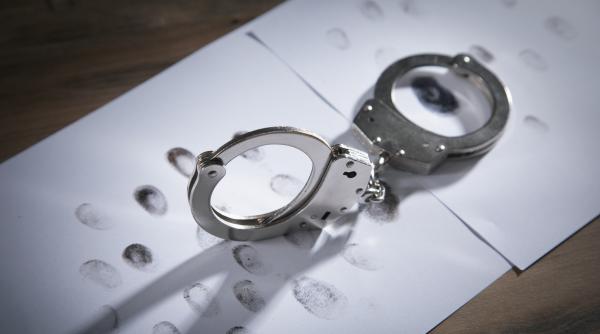 chestorul bogdan despescu dupa cazul criminalului evadat periodic avem evadari