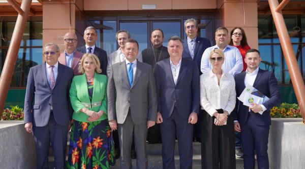 corneliu stefan colaborarea dintre universitatea valahia si autoritatile locale devine tot mai importanta