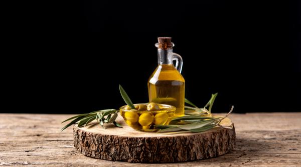 de ce ar trebui sa inlocuiesti orice fel de ulei cu cel de masline ce efecte are asupra rinichilor si cum trebuie consumat