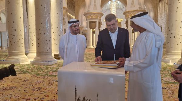 ce nu s a vazut la vizita lui marcel ciolacu la marea moschee din abu dhabi imagini din spatele camerelor foto video in articol