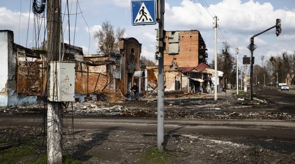 rusia face progrese semnificative in estul ucrainei 25 000 de militari incearca sa ocupe orasul ceasiv iar noua tinta a kremlinului