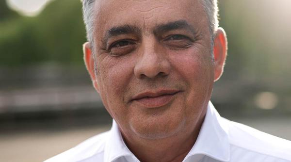 avocatul andrei florin mircea candidatul partidului alternativa dreapta la primaria sectorului 1 singurul partid romanesc infratit cu formatiunea condusa de georgia meloni