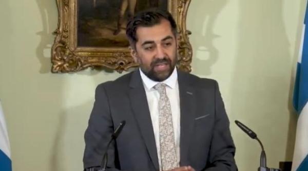 demisia premierului humza yousaf din guvernul scotiei sansa laburistilor inainte de alegerile din marea britanie