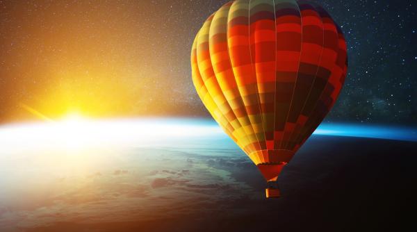 poftiti la masa in balonul spatial space vip nota de plata e doar 495 000 de dolari