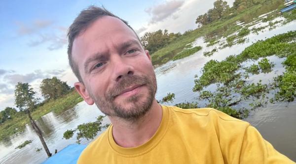 din orfelinatul lui ceausescu la o functie publica visinel balan ajunge in presa internationala