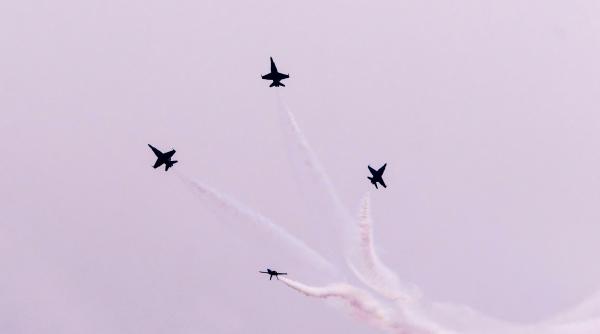 presiunile beijingului asupra taiwanului 26 de avioane si cinci nave chineze s au apropiat periculos de aproape de insula