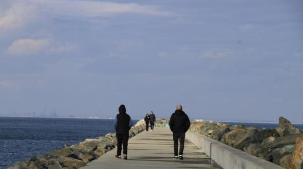 preturi uriase pe litoral in noul sezon ce au gasit turistii de 1 mai