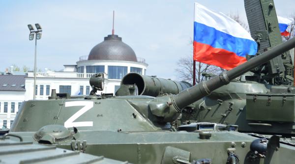 rusia avertizeaza ca va considera avioanele f 16 ale ucrainei drept o amenintare nucleara