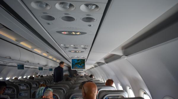 de ce este frig in avion