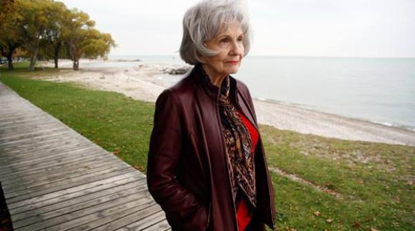 scriitoarea alice munro laureata a premiului nobel pentru literatura a murit