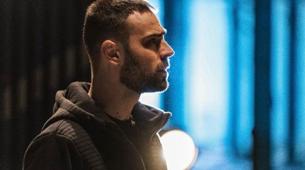 denis hanganu despre banii incasati in urma serialului clanul nu mi am luat nici casa nici masina nu m am imbogatit