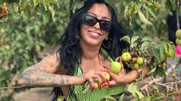 incepand cu 20 mai nea marin revine la antena 1 cu episoade noi din sezonul 10 al emisiunii poftiti pe la noi difuzate in fiecare luni marti si miercuri de la ora 20 30 alaturi de nea marin in