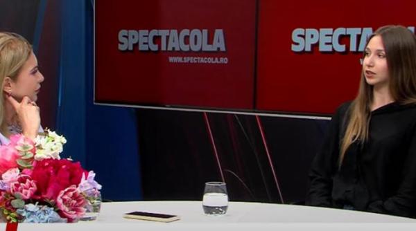 mi th influencer bianca are 17 ani si a inceput cursuri de modeling cum se descurca tanara la doua scoli