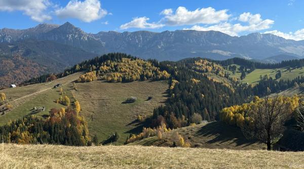 locul din romania unde turistii vin pentru ca avem niste peisaje extraordinare si oamenii sunt gospodari si primitori dar avem o problema foarte grava