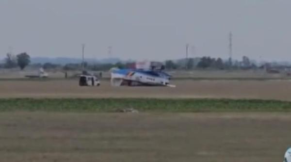 primele imagini cu avionul prabusit la buzau care sunt posibilele cauze ale accidentului aviatic video in articol