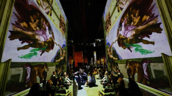 mii de vizitatori au participat la cea de a xx a editie a noptii muzeelor in bucuresti