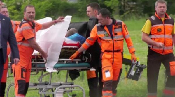 premierul slovac robert fico in afara pericolului dar ramane in stare grava dupa atentat