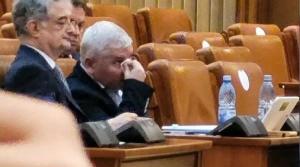 scandal in parlament florin roman se plange ca ar fi primit un cap in gura din partea lui dan vilceanu